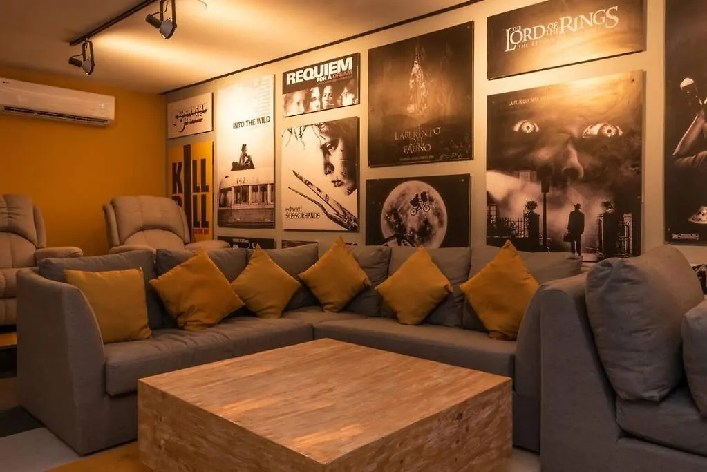 Luxury Condo 1Br Kitchen Ac Gym Pool Cine 100Mb Playa del Carmen